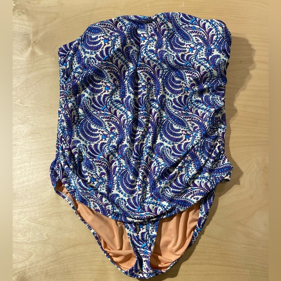 Re-Imagined by J. Crew Maternity Strapless One Piece Swimsuit Size 20 (MW) - Picture 5 of 14